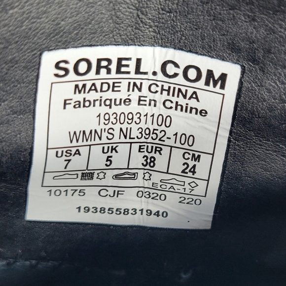 Sorel White and Black Wedge Ankle Boots #737 Size 7 - Picture 11 of 11